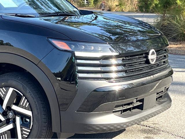 new 2025 Nissan Kicks car, priced at $24,275