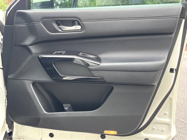 used 2022 Nissan Pathfinder car, priced at $28,000