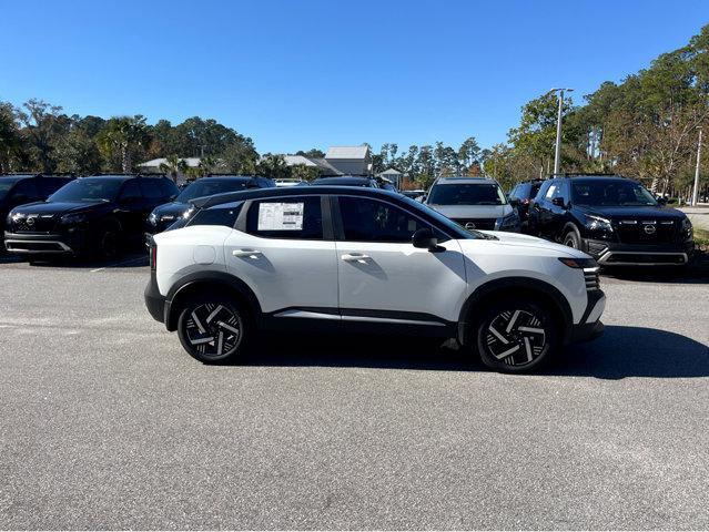 new 2025 Nissan Kicks car, priced at $25,000