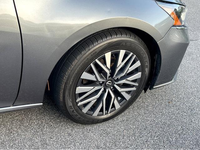 used 2023 Nissan Altima car, priced at $21,000