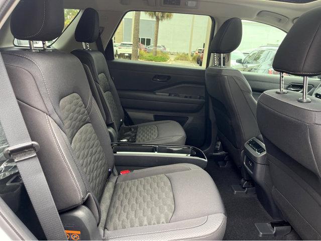 new 2025 Nissan Pathfinder car, priced at $41,775