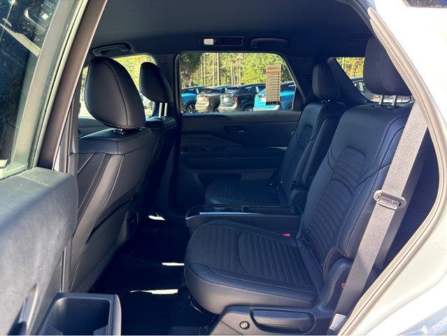 new 2025 Nissan Pathfinder car, priced at $42,710