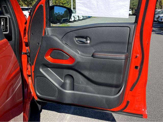 new 2025 Nissan Frontier car, priced at $43,285