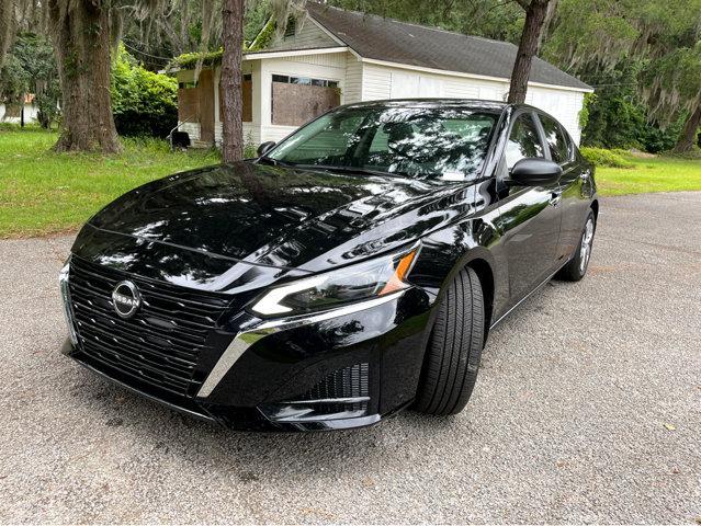 new 2024 Nissan Altima car, priced at $25,000