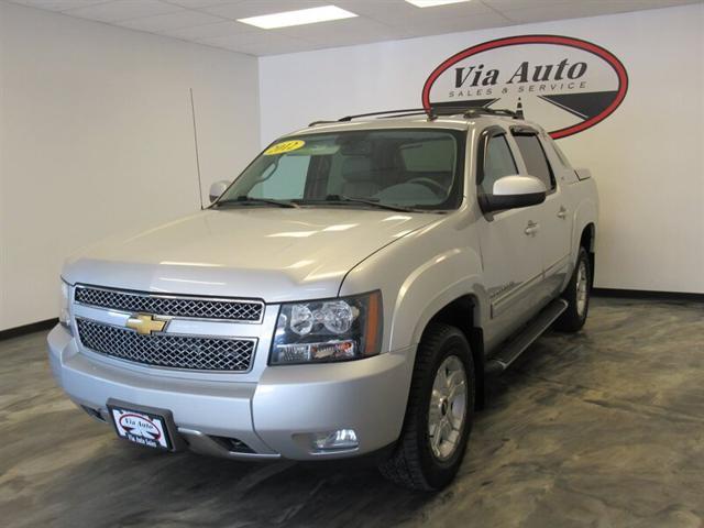 used 2012 Chevrolet Avalanche car, priced at $19,900