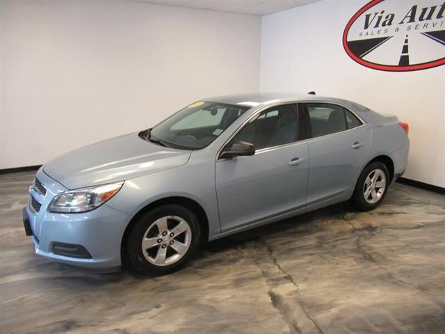 used 2013 Chevrolet Malibu car, priced at $10,900
