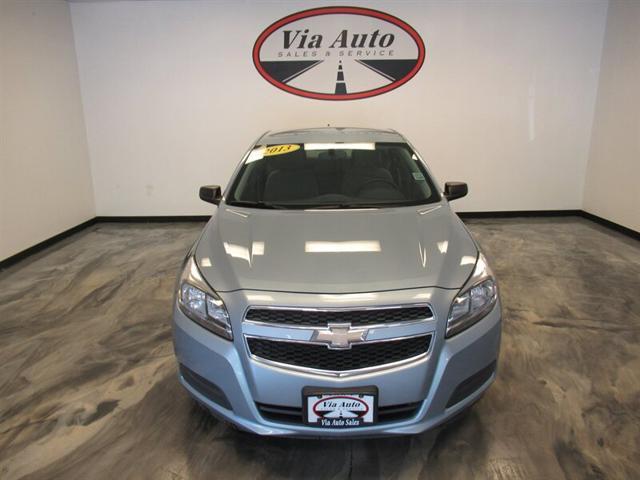 used 2013 Chevrolet Malibu car, priced at $10,900
