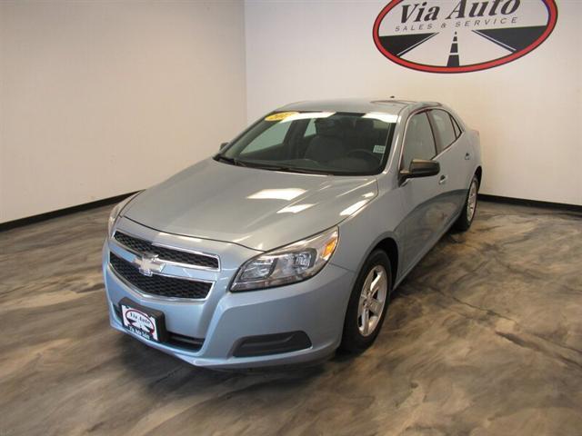 used 2013 Chevrolet Malibu car, priced at $10,900