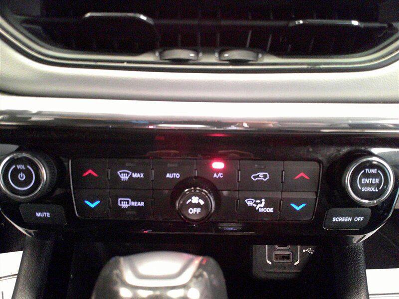 used 2022 Jeep Compass car, priced at $20,900