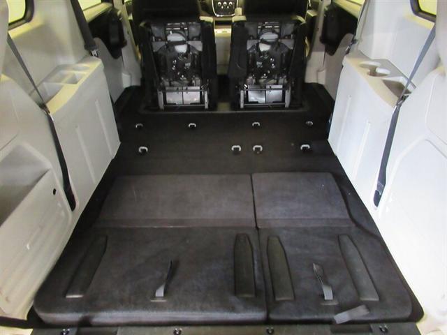 used 2014 Dodge Grand Caravan car, priced at $9,900