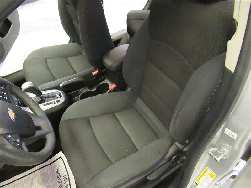 used 2016 Chevrolet Cruze Limited car, priced at $10,900