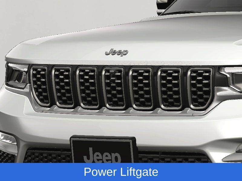 new 2025 Jeep Grand Cherokee car, priced at $67,400