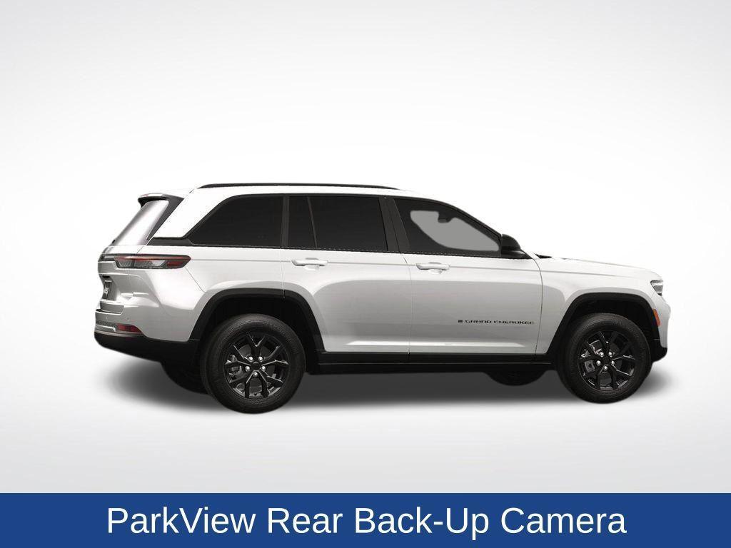 new 2025 Jeep Grand Cherokee car, priced at $46,130