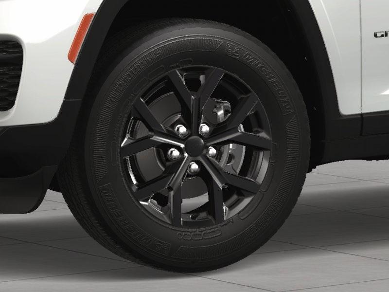 new 2025 Jeep Grand Cherokee car, priced at $42,682