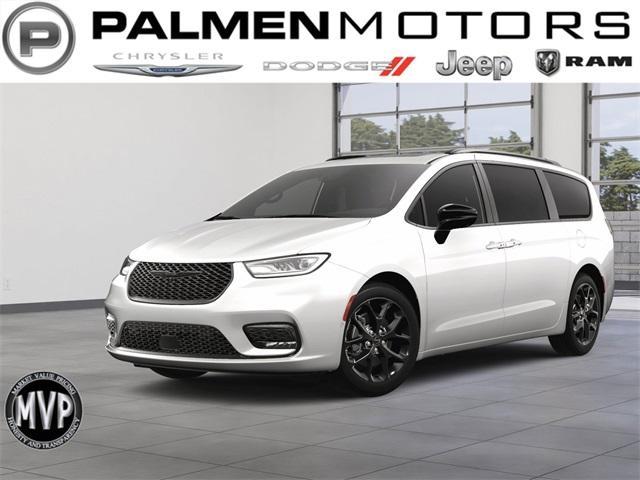 new 2024 Chrysler Pacifica car, priced at $54,016