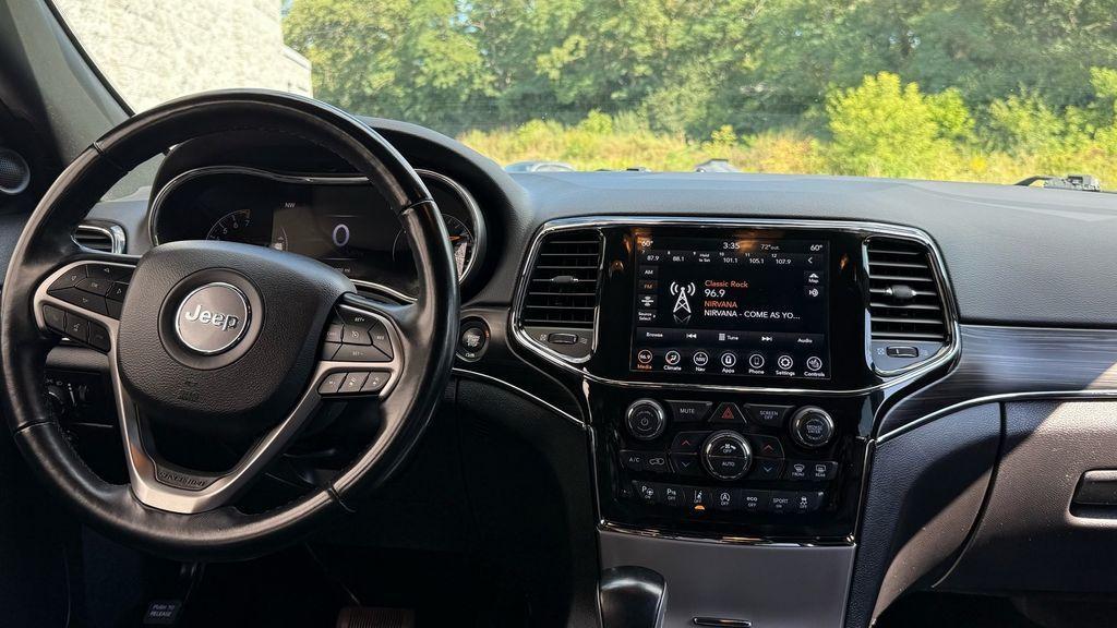 used 2021 Jeep Grand Cherokee car, priced at $22,500