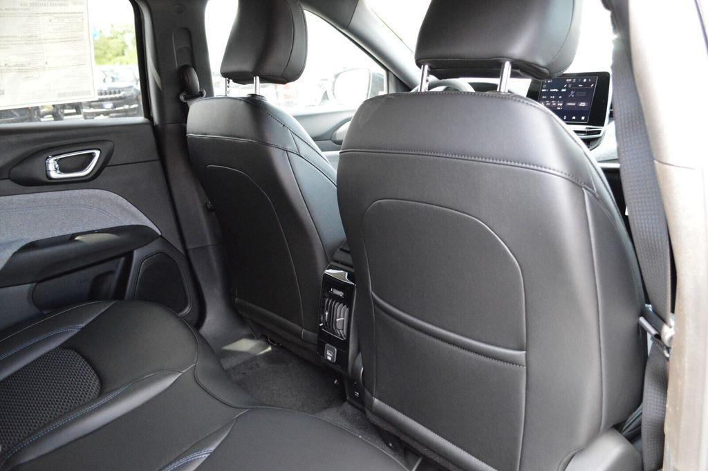 new 2025 Jeep Compass car, priced at $30,249