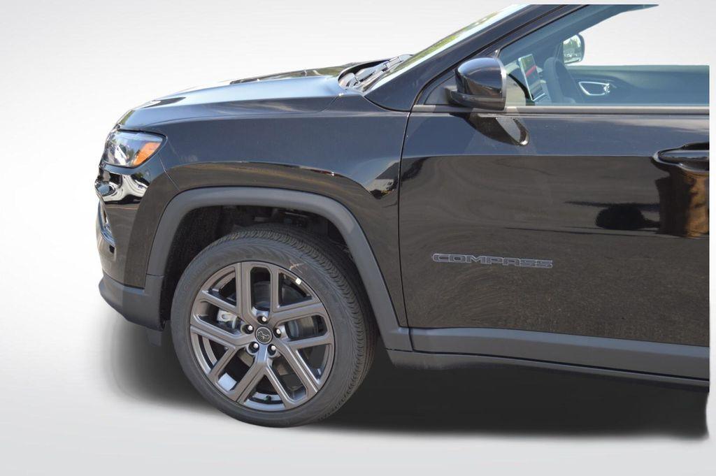 new 2025 Jeep Compass car, priced at $37,105