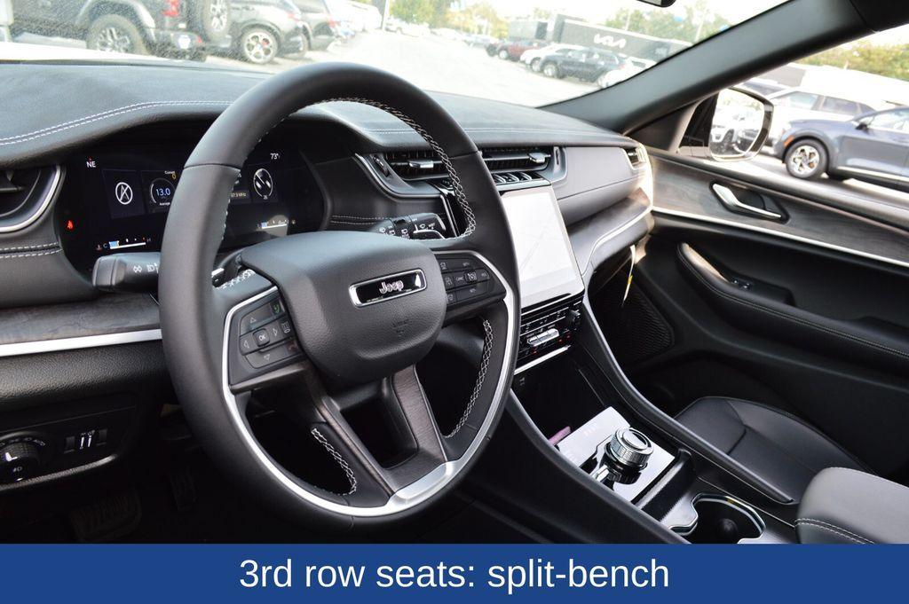 new 2025 Jeep Grand Cherokee L car, priced at $49,395