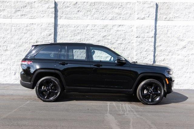 used 2024 Jeep Grand Cherokee car, priced at $36,000