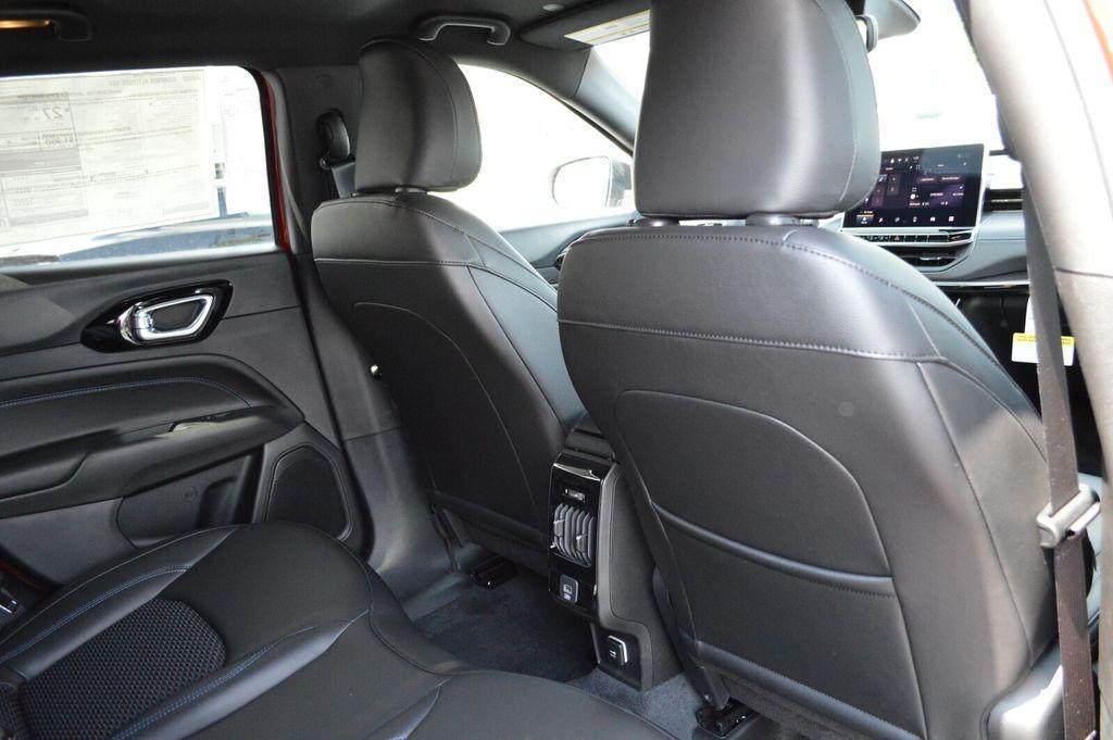 new 2025 Jeep Compass car, priced at $28,620