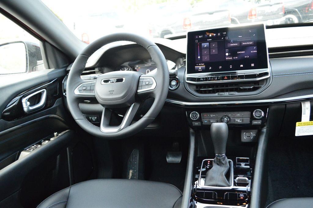 new 2025 Jeep Compass car, priced at $28,620