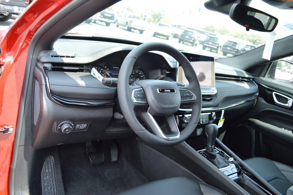 new 2025 Jeep Compass car, priced at $28,620