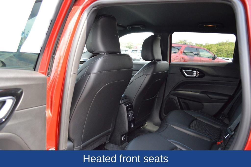 new 2025 Jeep Compass car, priced at $28,620