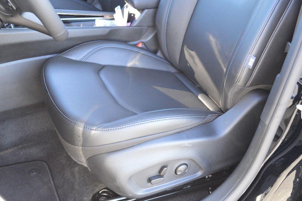 new 2025 Jeep Compass car, priced at $37,105