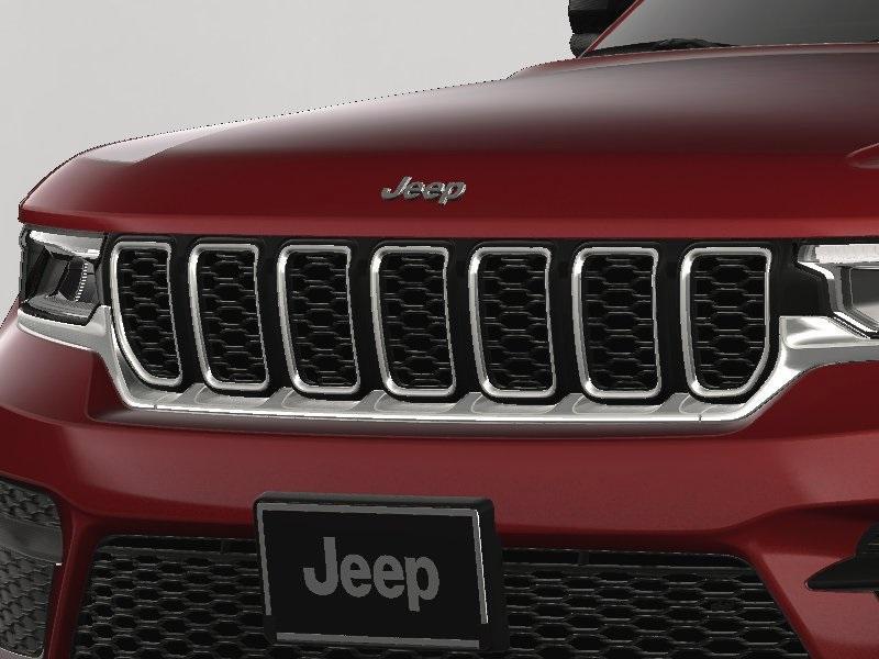 new 2025 Jeep Grand Cherokee car, priced at $43,970