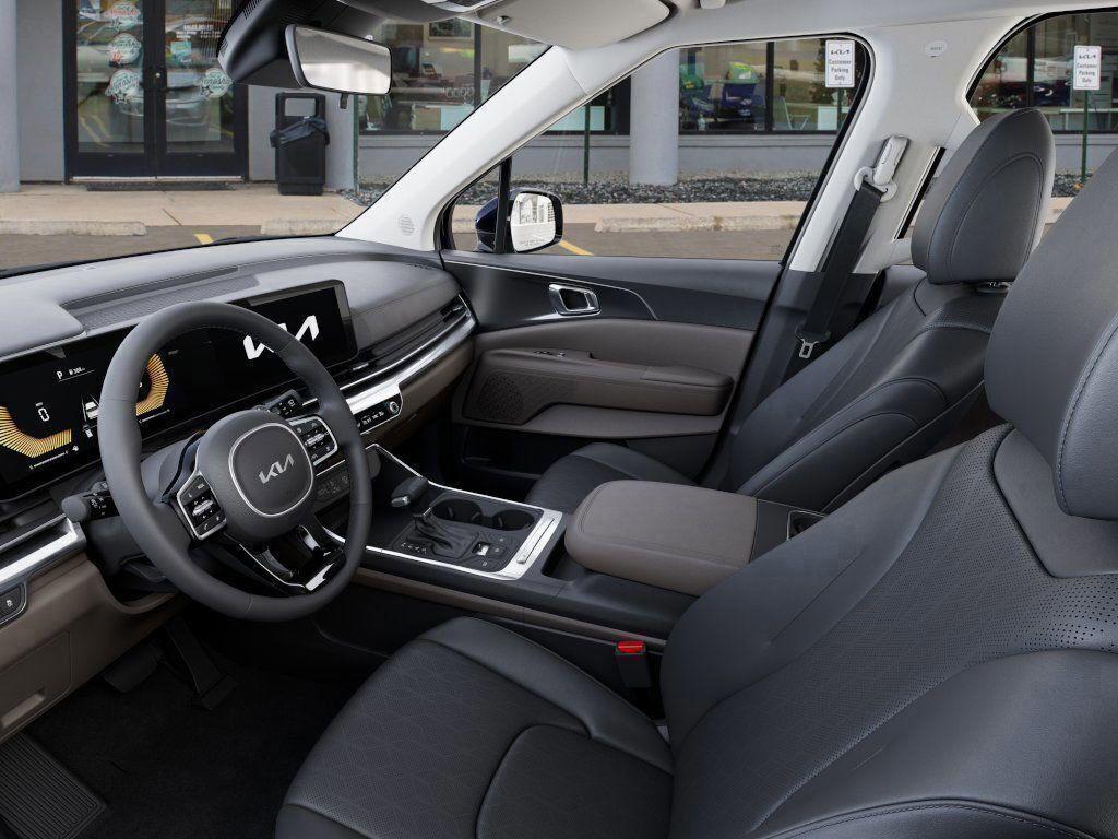new 2025 Kia Carnival car, priced at $39,196