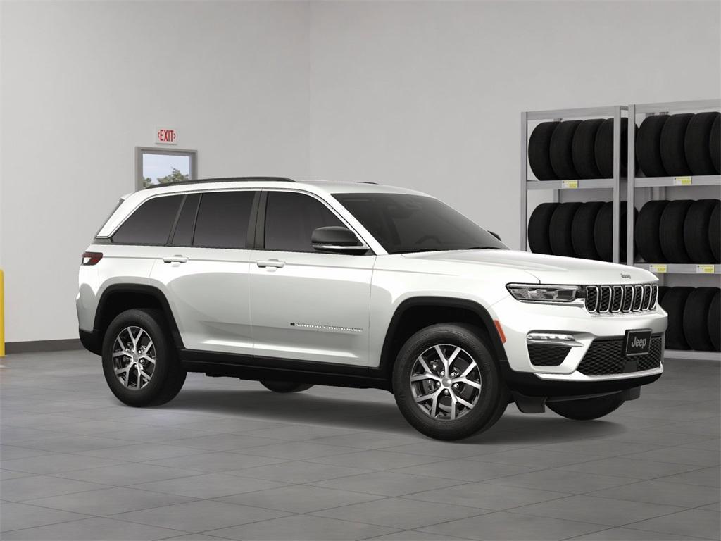 new 2025 Jeep Grand Cherokee car, priced at $42,806