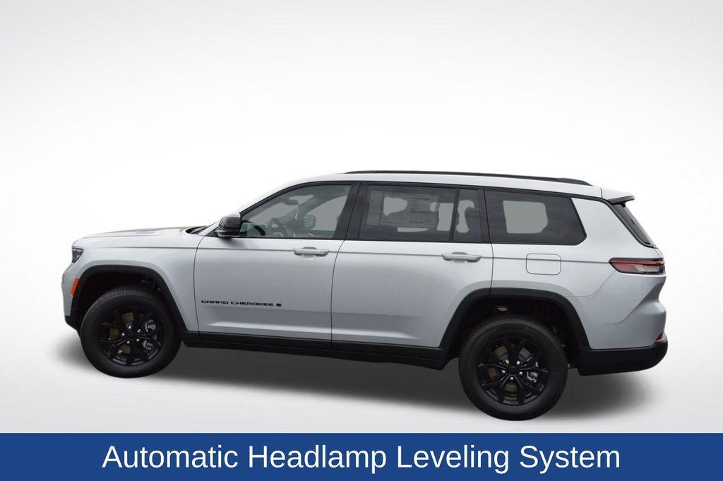 new 2025 Jeep Grand Cherokee L car, priced at $46,736