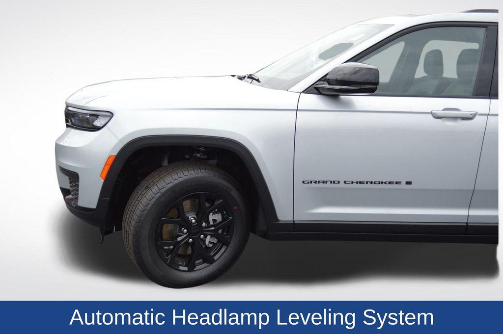 new 2025 Jeep Grand Cherokee L car, priced at $46,242