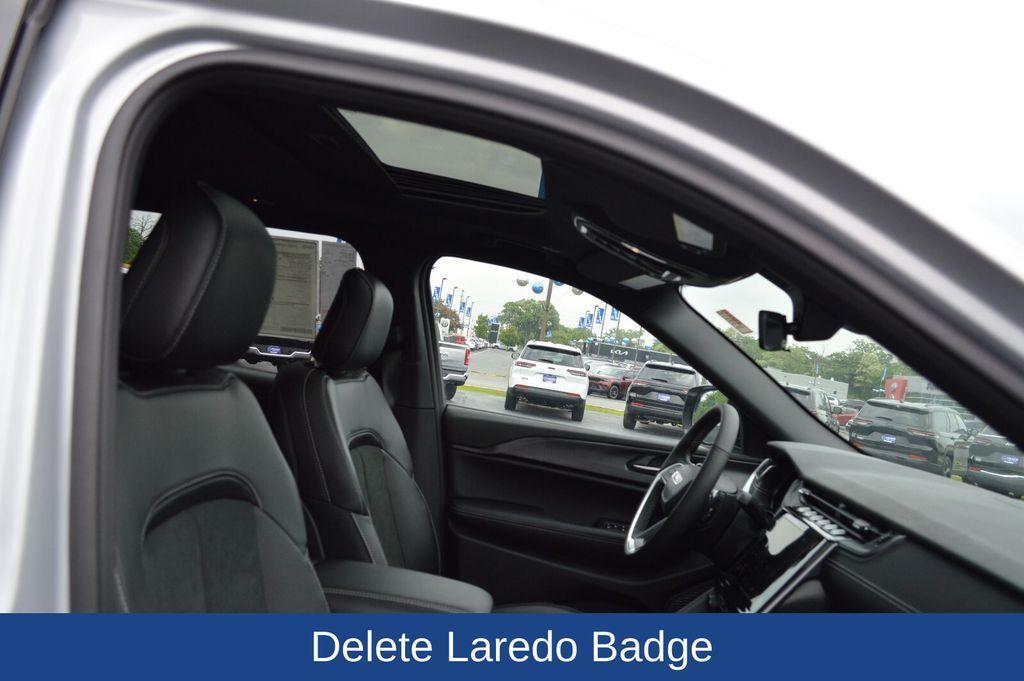 new 2025 Jeep Grand Cherokee L car, priced at $46,736