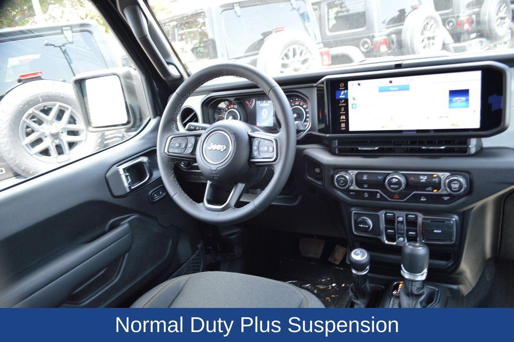 new 2025 Jeep Gladiator car, priced at $47,935
