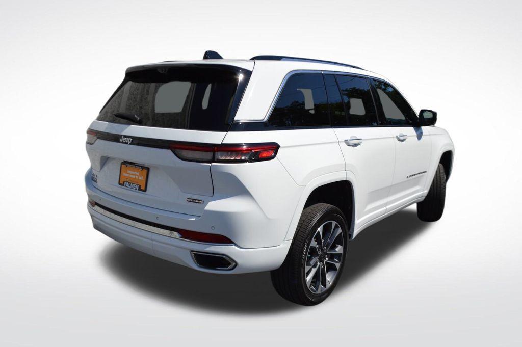 used 2023 Jeep Grand Cherokee car, priced at $39,000