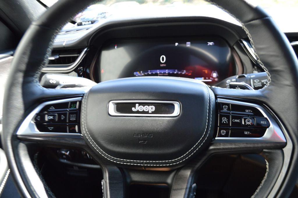 used 2023 Jeep Grand Cherokee car, priced at $39,000