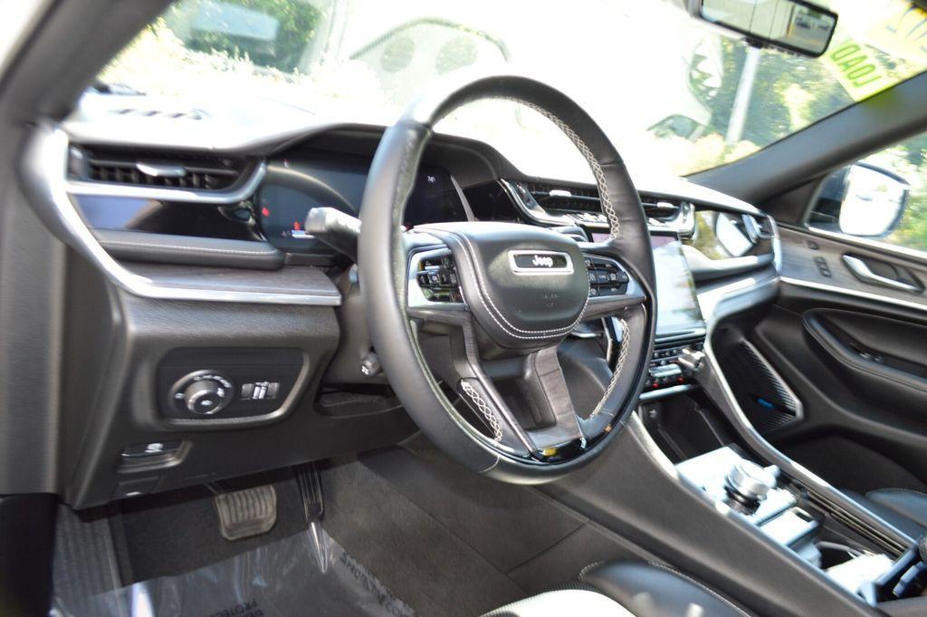 used 2023 Jeep Grand Cherokee car, priced at $39,000