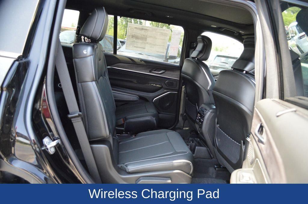 new 2025 Jeep Grand Cherokee L car, priced at $61,295