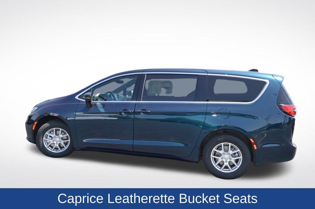 new 2025 Chrysler Pacifica car, priced at $42,947