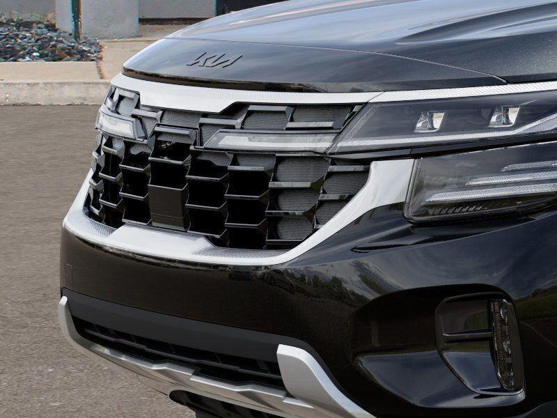 new 2025 Kia Seltos car, priced at $30,999