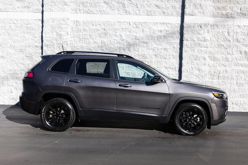 used 2022 Jeep Cherokee car, priced at $23,193