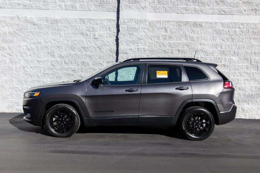 used 2022 Jeep Cherokee car, priced at $23,193