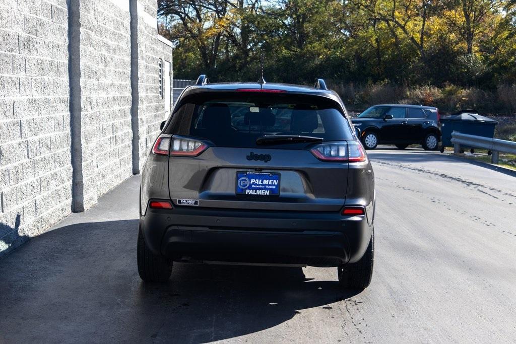 used 2022 Jeep Cherokee car, priced at $23,193