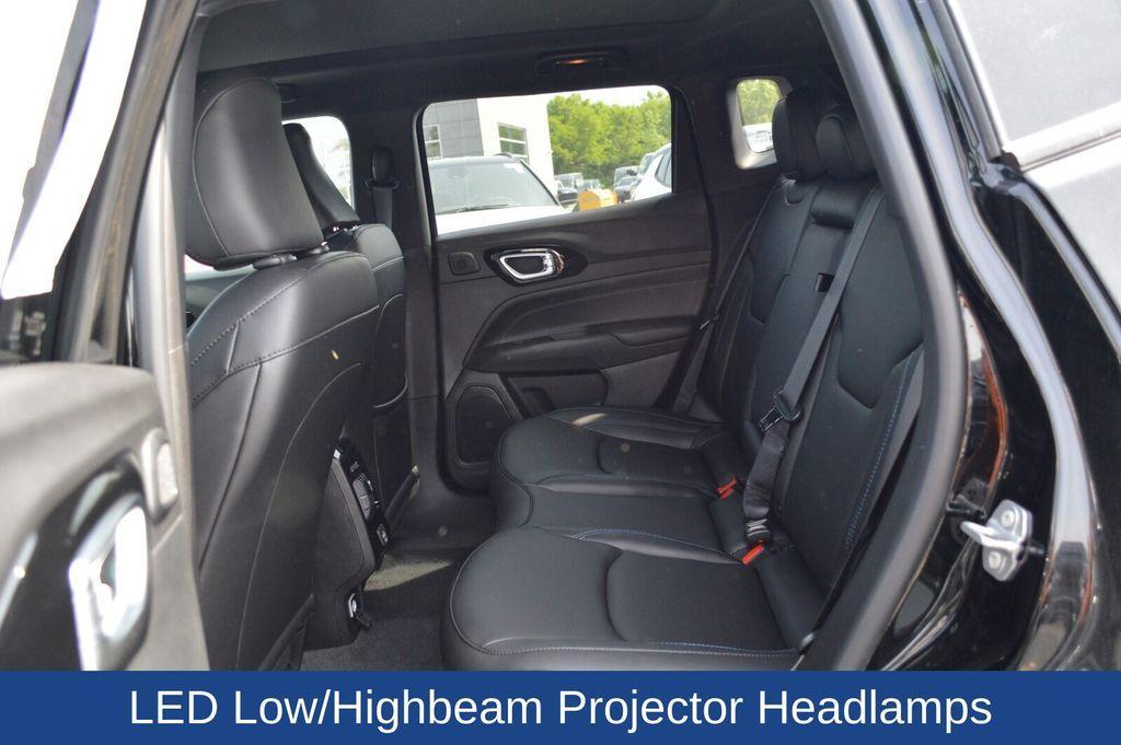 new 2025 Jeep Compass car, priced at $33,187