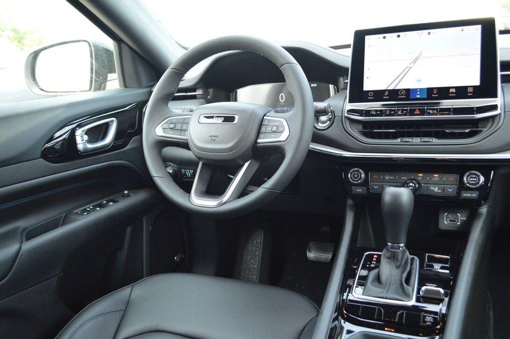 new 2025 Jeep Compass car, priced at $33,187