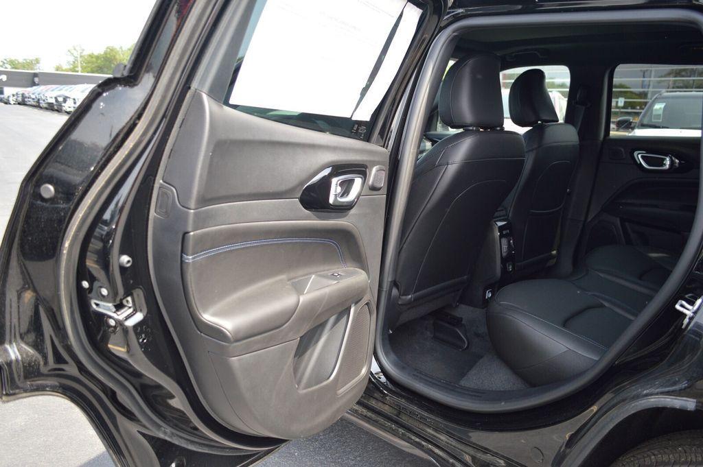 new 2025 Jeep Compass car, priced at $33,187