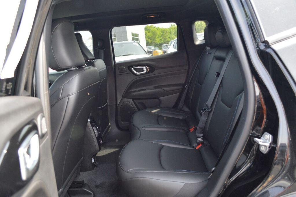 new 2025 Jeep Compass car, priced at $33,187