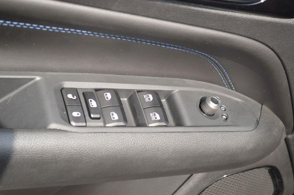new 2025 Jeep Compass car, priced at $33,187